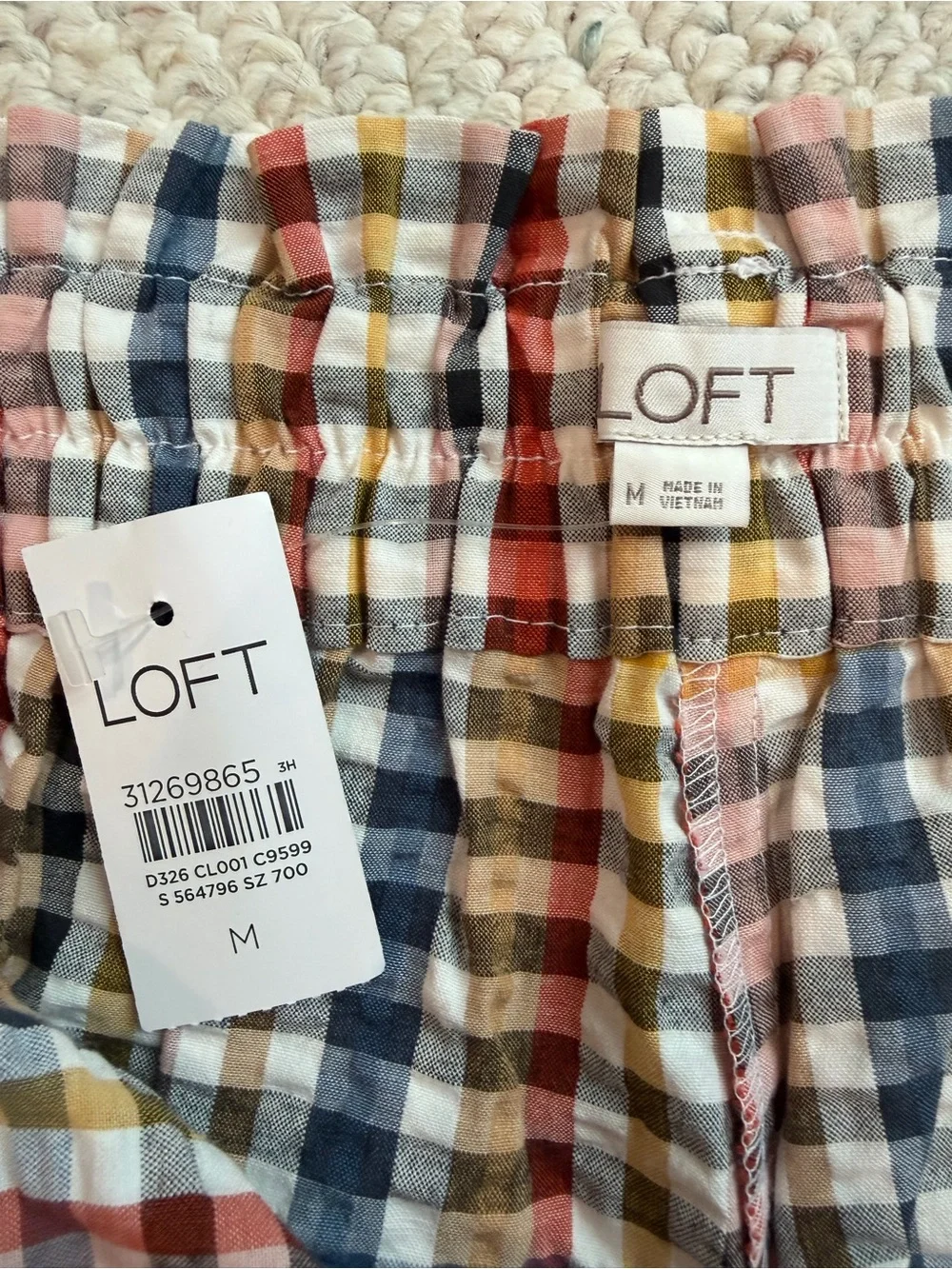 LOFT NWT Paperbag Pull-On Gingham Shorts- Size M